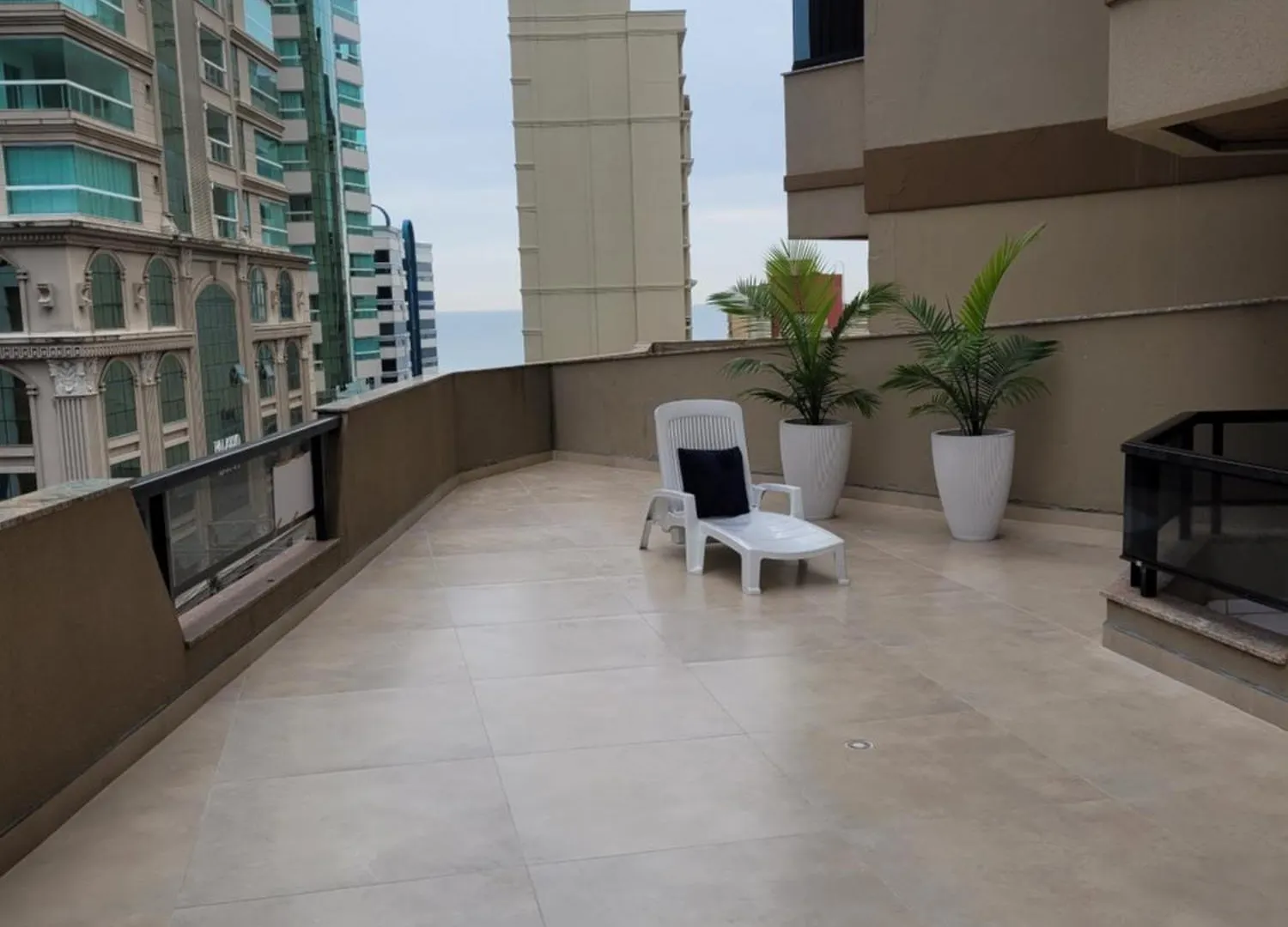 公寓 Apto Vista Mar Com 3 Quartos E Churrasqueira, 4 Min Praia 伊塔佩马 巴西