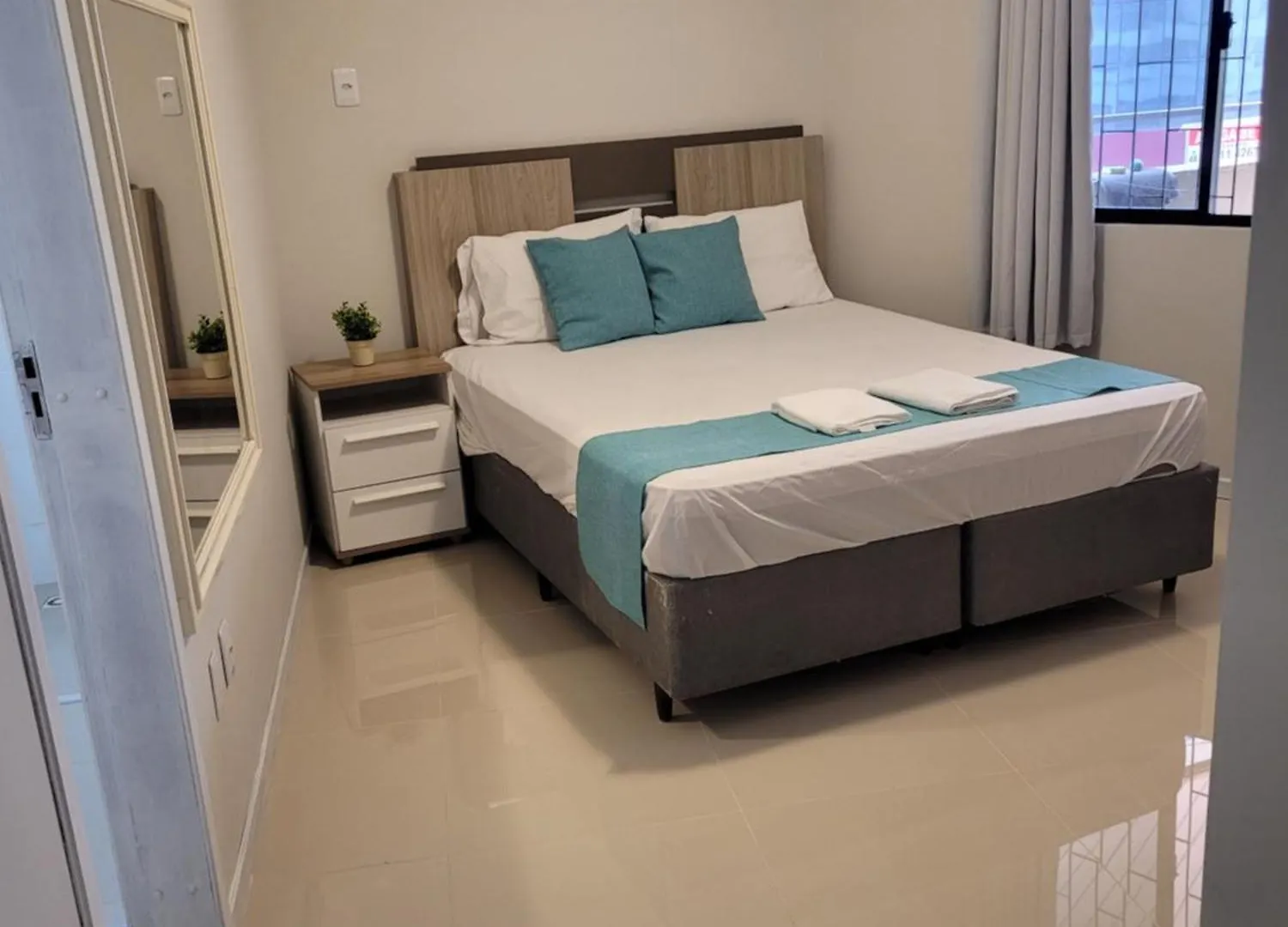Apto Vista Mar Com 3 Quartos E Churrasqueira, 4 Min Praia联系方式